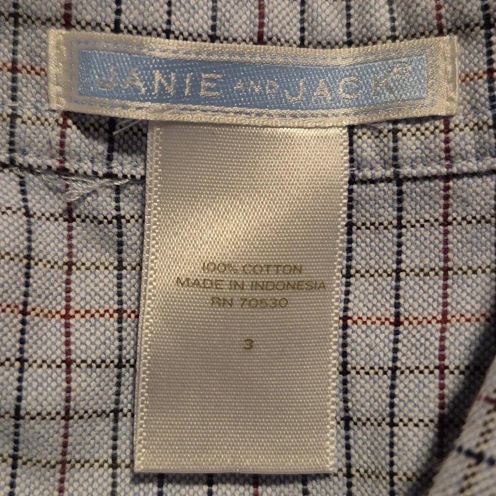 Janie and Jack boys size 3 button down shirt light blue, with red and blue lines - Picture 5 of 7